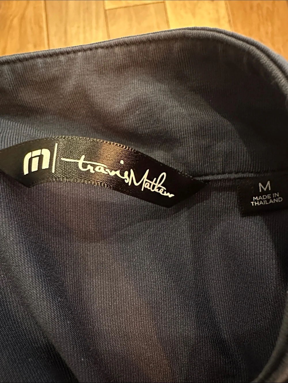 Travis Matthew pullover - Picture 3 of 4